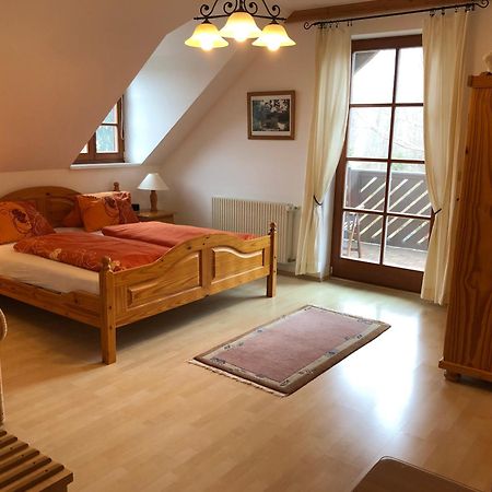 Landhaus Zur Therme 제너스도르프 외부 사진